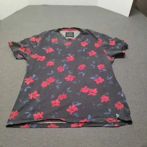 Denim & Flower Mens Large Floral Print Short Sleeve V-Neck T-Shirt