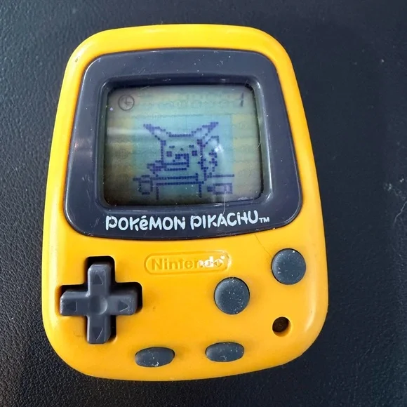 Nintendo Pokémon Pikachu Yellow Console