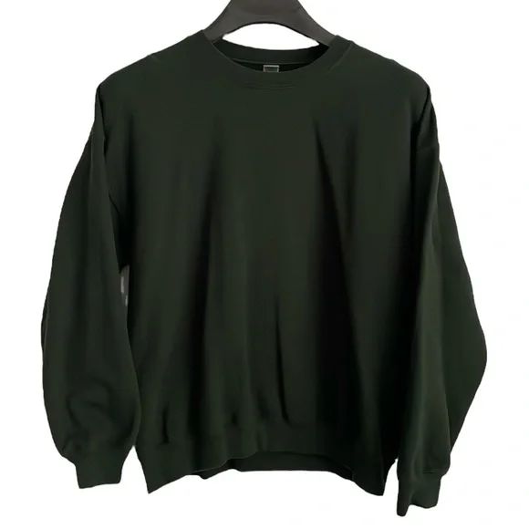 Gildan heavy blend men’s size XL‎ forest green crewneck long sleeve sweatshirt