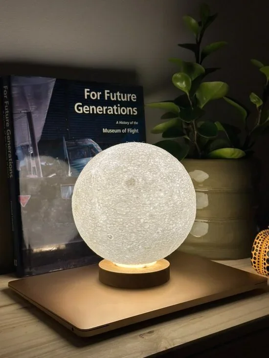 3D Printed Moon Lamp with Wooden LED Stand | Cozy Lunar Night Light