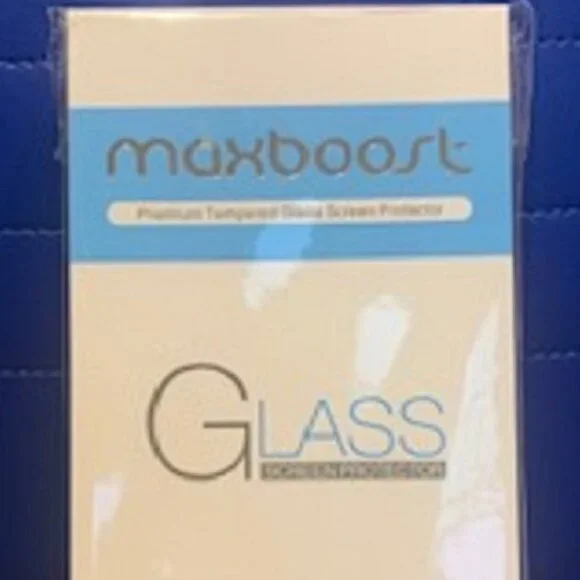 NWT Maxboost Premium Tempered Glass Screen Protectors iPhone 11 Pro/XS/X 3PK