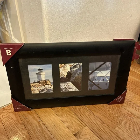 Nwt Gallery solutions picture frame with 3 photo and screws included