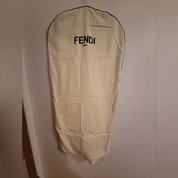 Fendi Large Ivory Garment Bag – 25,5