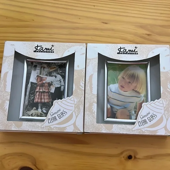 NWT 2 Beveled Clear Glass Picture Frames