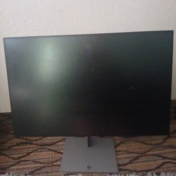 HP Z24f G3 23.8