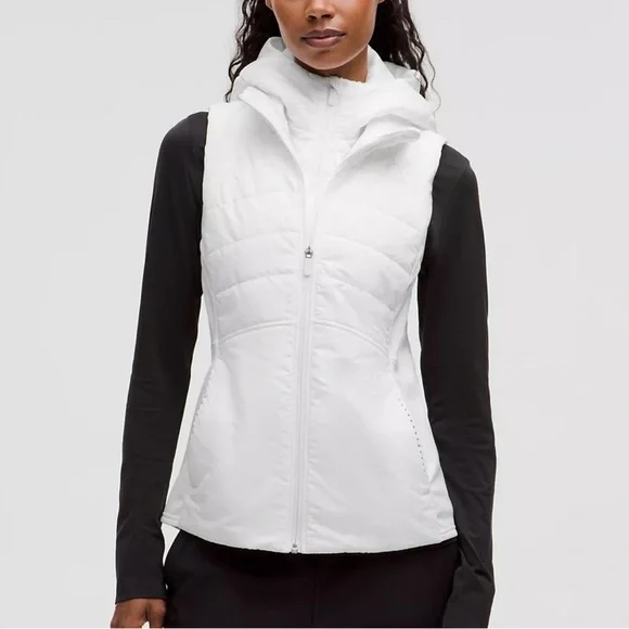 Lululemon Another Mile Vest in White