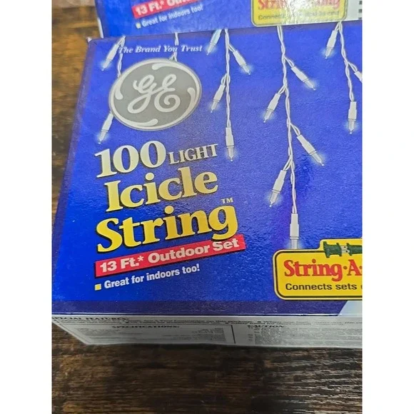 GE 100 Lights Icicle String Christmas Lights Clear Green Wire 13 FT Each 2 Boxes