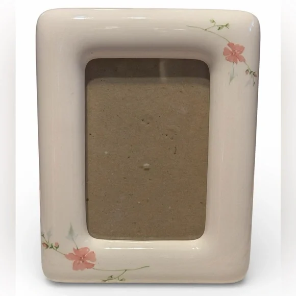 Floral Ceramic Photo Frame - like new 5.5 X 7