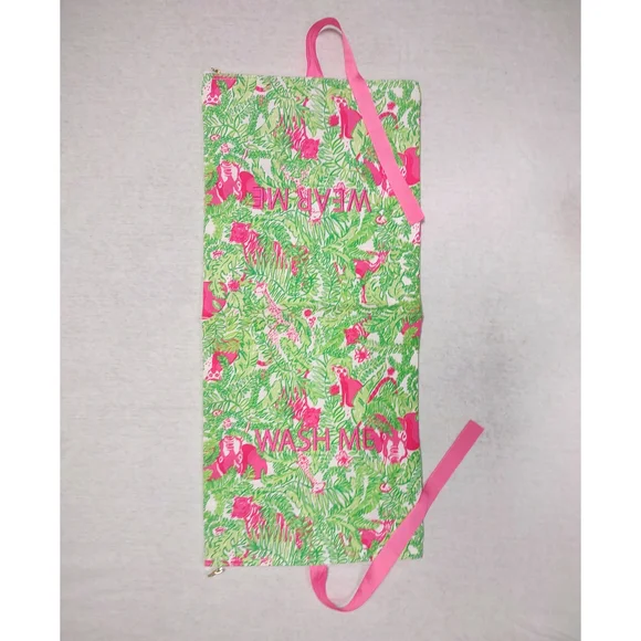 Lilly Pulitzer 'Wash Me Wear Me' Laundry Resort Travel Bag Safari Green & Pink