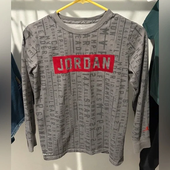 Jordan shirt