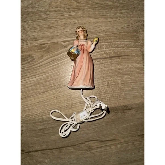I W Rice & Co Porcelain Girl Holding Basket of Flowers Electric Nightlight Works