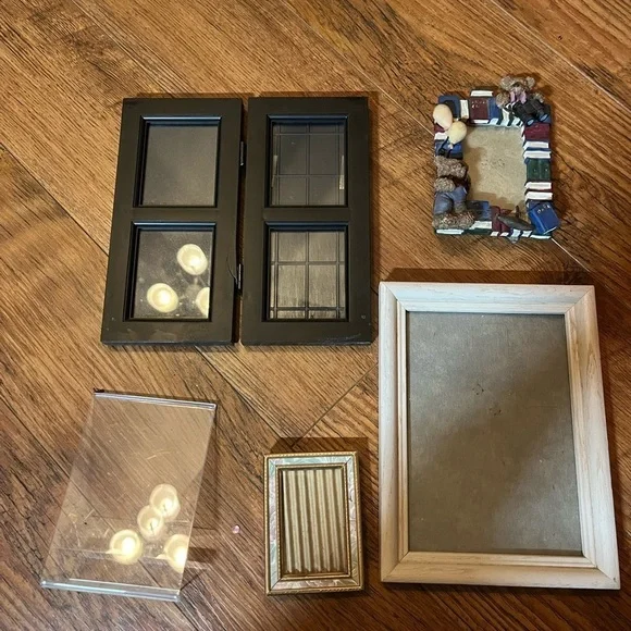 Set of 5 miscellaneous photo frames