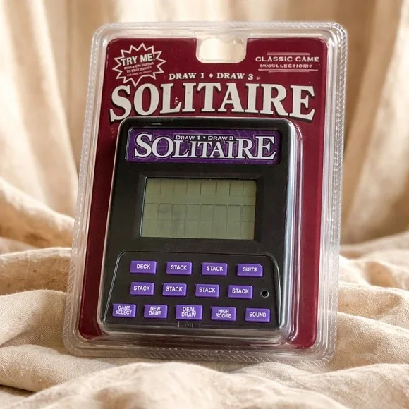 Classic Game Collection 2004 Handheld Electronic Solitaire Game NEW Untested
