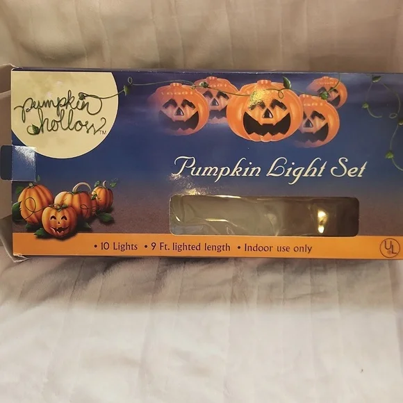 Vintage, Pumpkin Hollow, Halloween,Jack O Lantern, 10 Pumpkin Light Set
