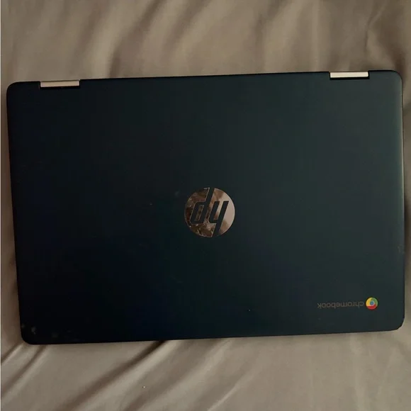 HP Chromebook with Black and Silver Finish