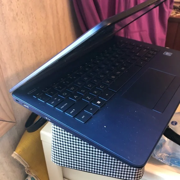 HP Black Laptop Modern Design with Matte Finish