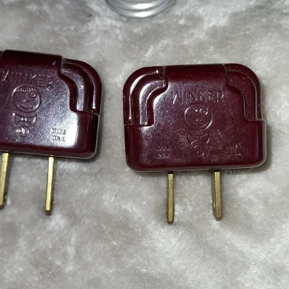 Vintage Bakelite Winker Light Flasher Blinker Art Deco Style Plug