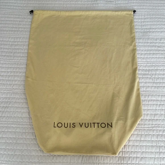 Louis Vuitton luggage drawstring dust bag
