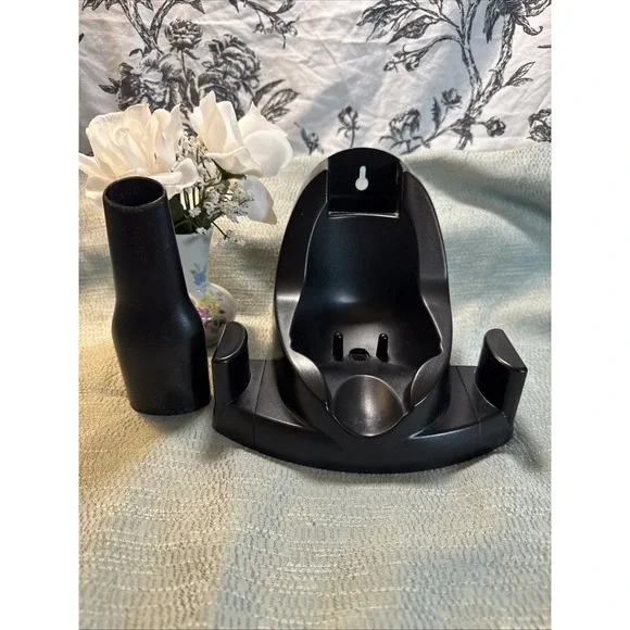 Shark Cordless Pet Perfect II Charging Base And Crevice Tool Attachment