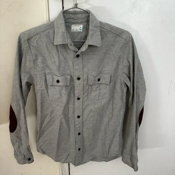 NWOT Boy’s Grey flannel J crew button shirt- size 14