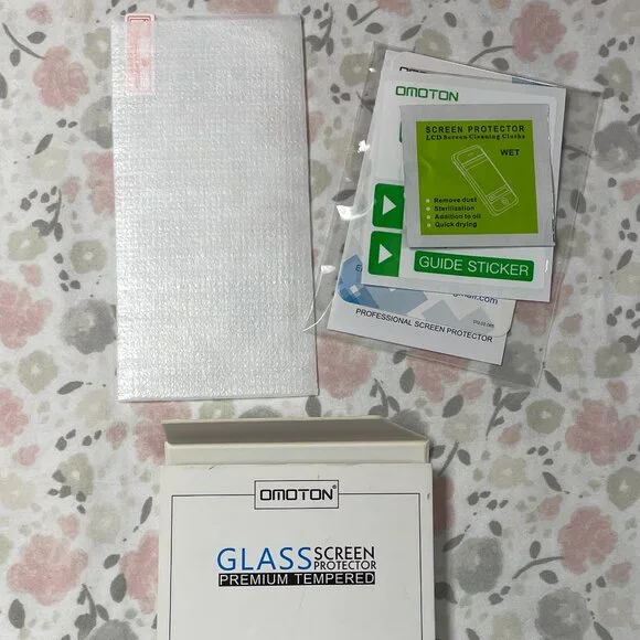 OMOTON Tempered Glass Screen Protector for iPod Touch 7th 6th 5th Gen