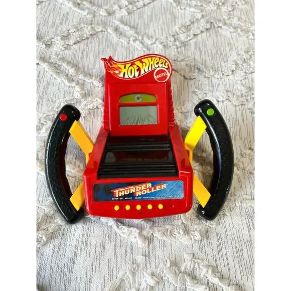 Vintage Thunder Roller Game Hand Held Hot Wheels Mattel 1999
