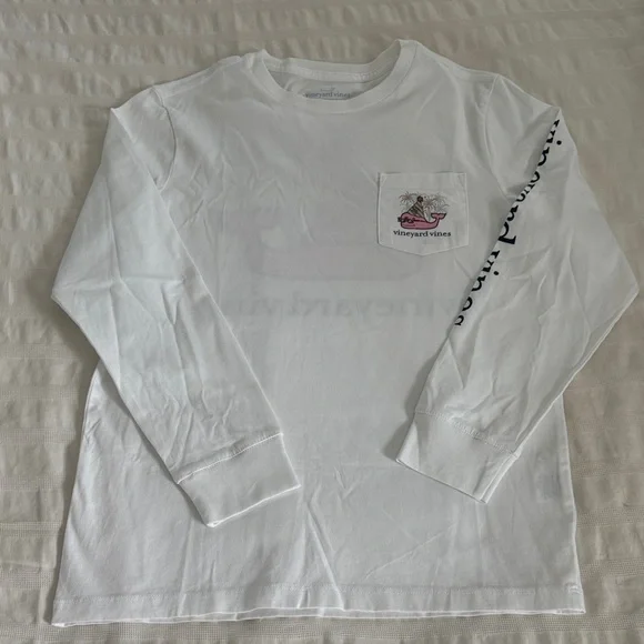 Vineyard Vines Happy New Year White Long Sleeve Tee with Logo NWOT