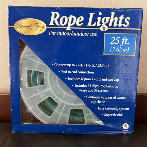 NWOT Christmas 25 FT Long Green Rope Lights For Indoor/Outdoor Use