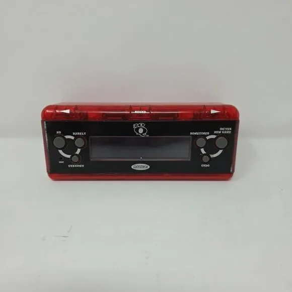 Radica Electronic Hand Held Game - Radica Big Screen 20Q Deluxe Red -TESTED WORK