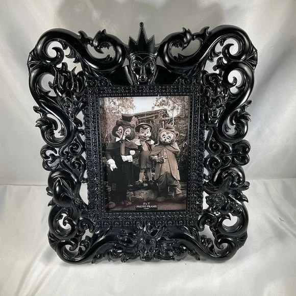 Disney Parks Exclusive Villains Black BLK Photo Picture Frame new in box HTF
