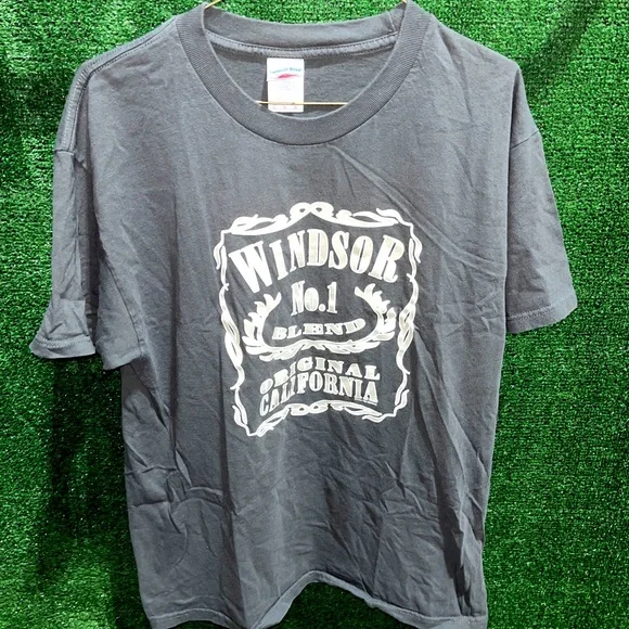 vintage Y2K Windsor California Jack Daniels rip off logo Shirt L Tennessee River