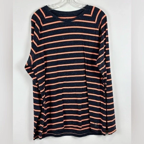Men's Soft Stretch Athletic Fit Long Sleeve Striped T-Shirt