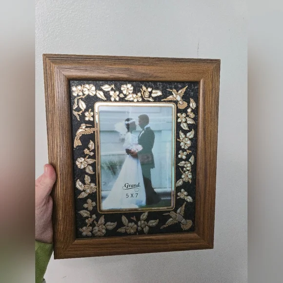 Vintage Grand 5x7 Wood Etched Glass Picture Frame Hummingbirds Flowers