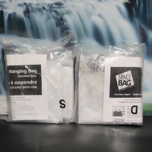 Two Space Bag Vacuum-Seal Hanging Bags