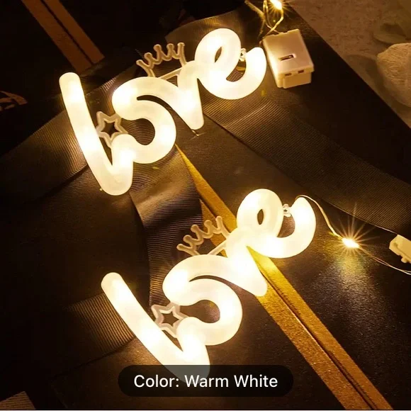 LED Lights for Valentine’s Day Bouquet Wrapping or Cake Decoration. Warm White