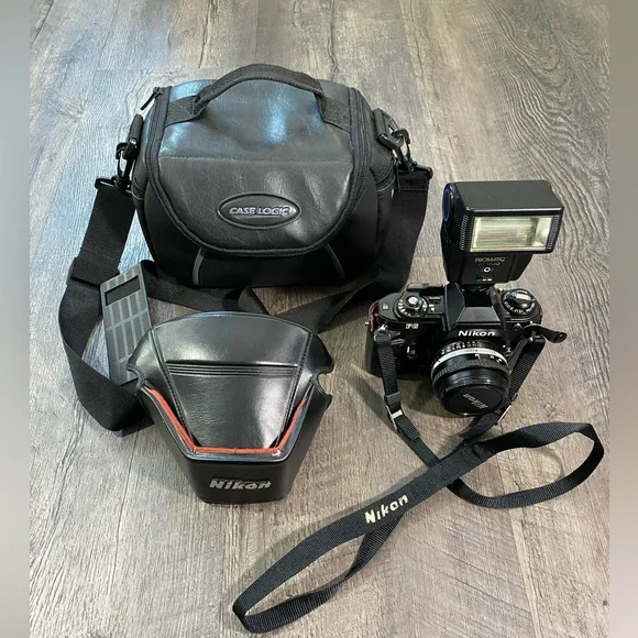Nikon FG 35mm SLR Film Camera w/Nikon 50mm 1:1.8 Lens