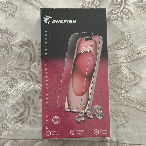 NWT Clear with Bling rhinestones Tempered Glass Screen Protector
