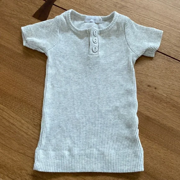 NWOT Jamie Kay top