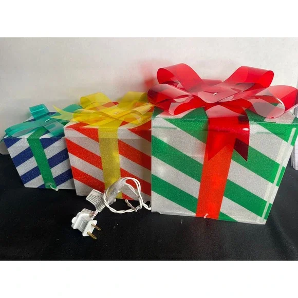 Joiedomi Christmas Light Up Gift Box Set 3 Pack Striped‎ Holiday Decor 31556