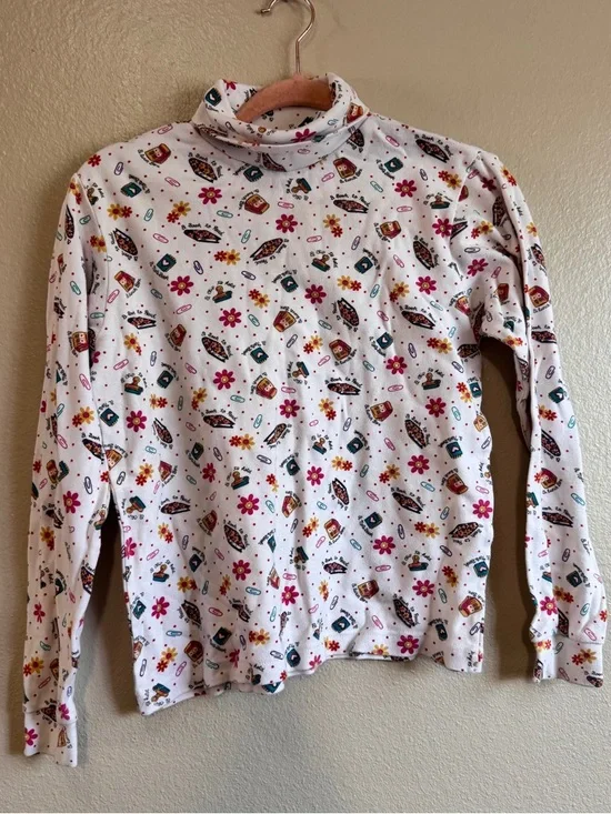 Vintage White Floral and Patterned Long Sleeve Turtleneck