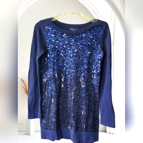 GAP Kids Girl’s Navy Blue Flashy Sequin Front Sweater Size XXL (14/16)‎