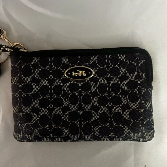 Coach Purple Signature Jacquard Wristlet