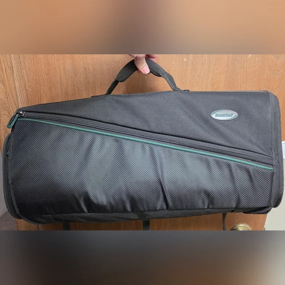 Bankroll Convertible Black Garment Storage Bag with Carry Handle