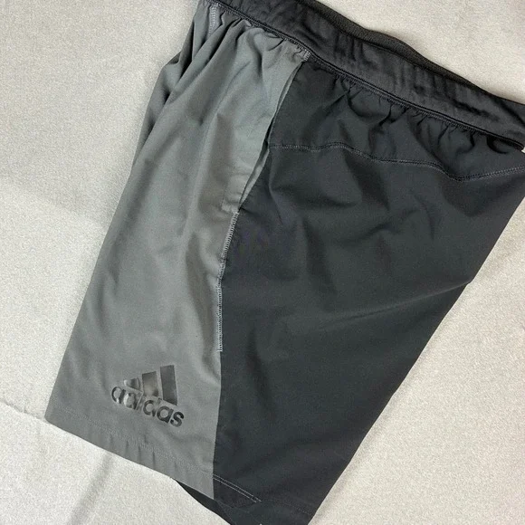 Adidas Shorts Mens Medium Grey Black Climalite Athletic Gym Running DU5232