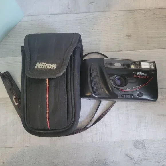 Nikon One Touch 100 35mm Film Camera With Nikon Case - - Black