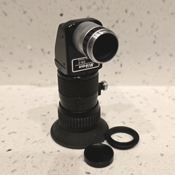 Nikon DR-3 Right-Angle Finder