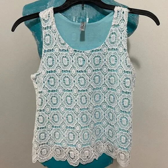 Beautees Lace Boho Sleeveless Scoop Neck Girls Top Size XL