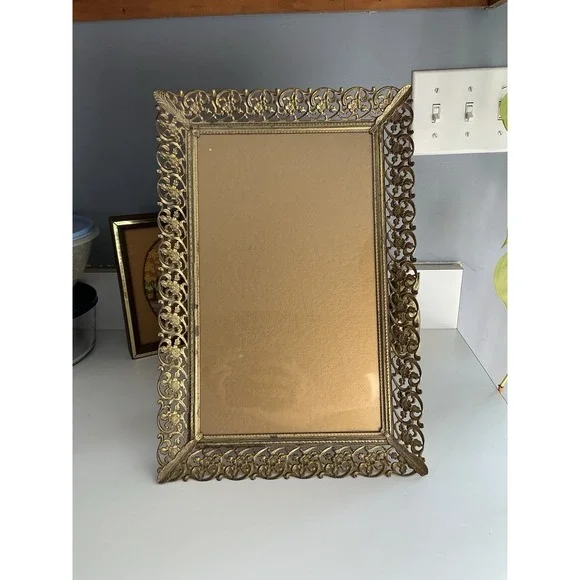 Large Vintage Ornate Hollywood Regency Picture Frame / Tray‎ Floral