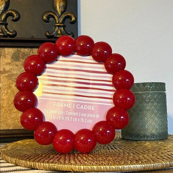 🆕Red Beaded Bubble Photo Frame