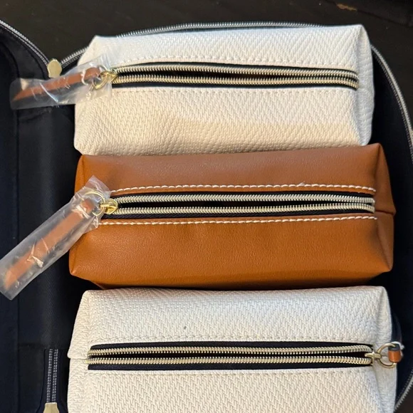 White and Brown Zippered Pouch Set
